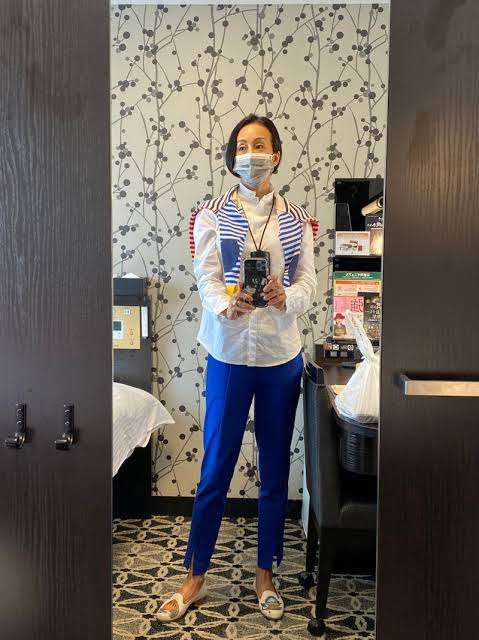 中村江里子　貸し出された中1次女の教科書にカバー掛け「おでこに血管、浮いてる」