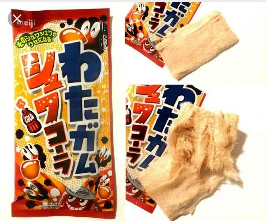 お菓子の懐かしいパッケージを貼るトピ