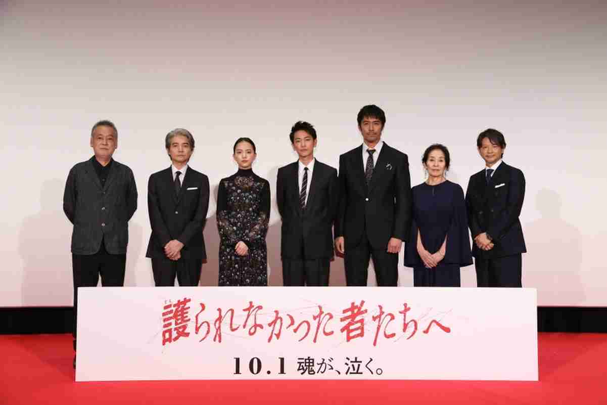 佐藤健、阿部寛に質問攻め「LINEされるんですか?」「スタンプ使われるんですか?」