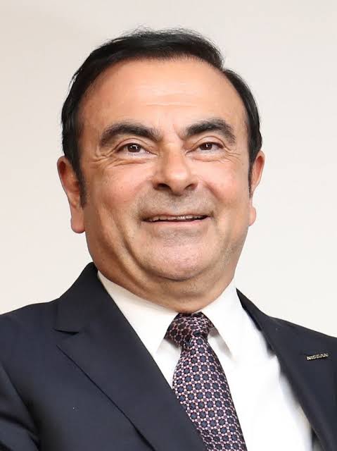 東洋のイケメンと西洋のイケメンを交互に貼っていくトピ