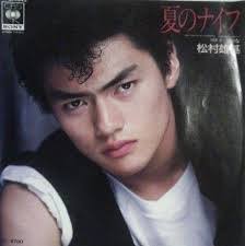 東洋のイケメンと西洋のイケメンを交互に貼っていくトピ