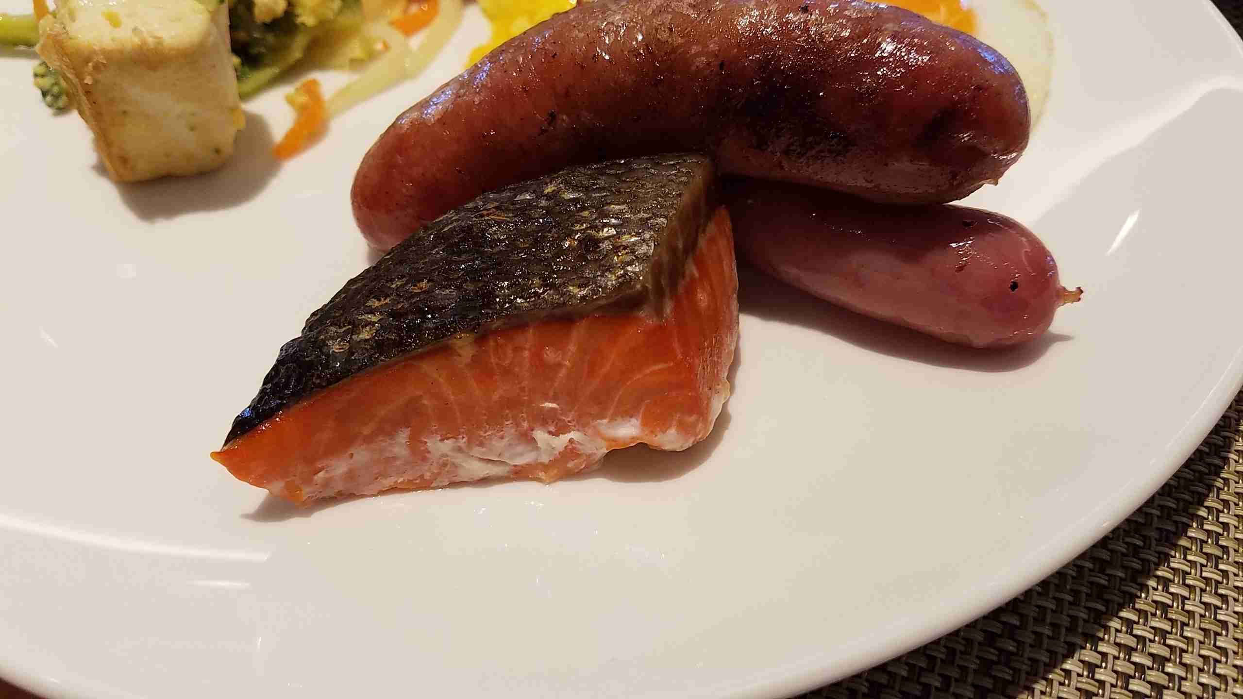 胃もたれ、胸焼けデビューした人
