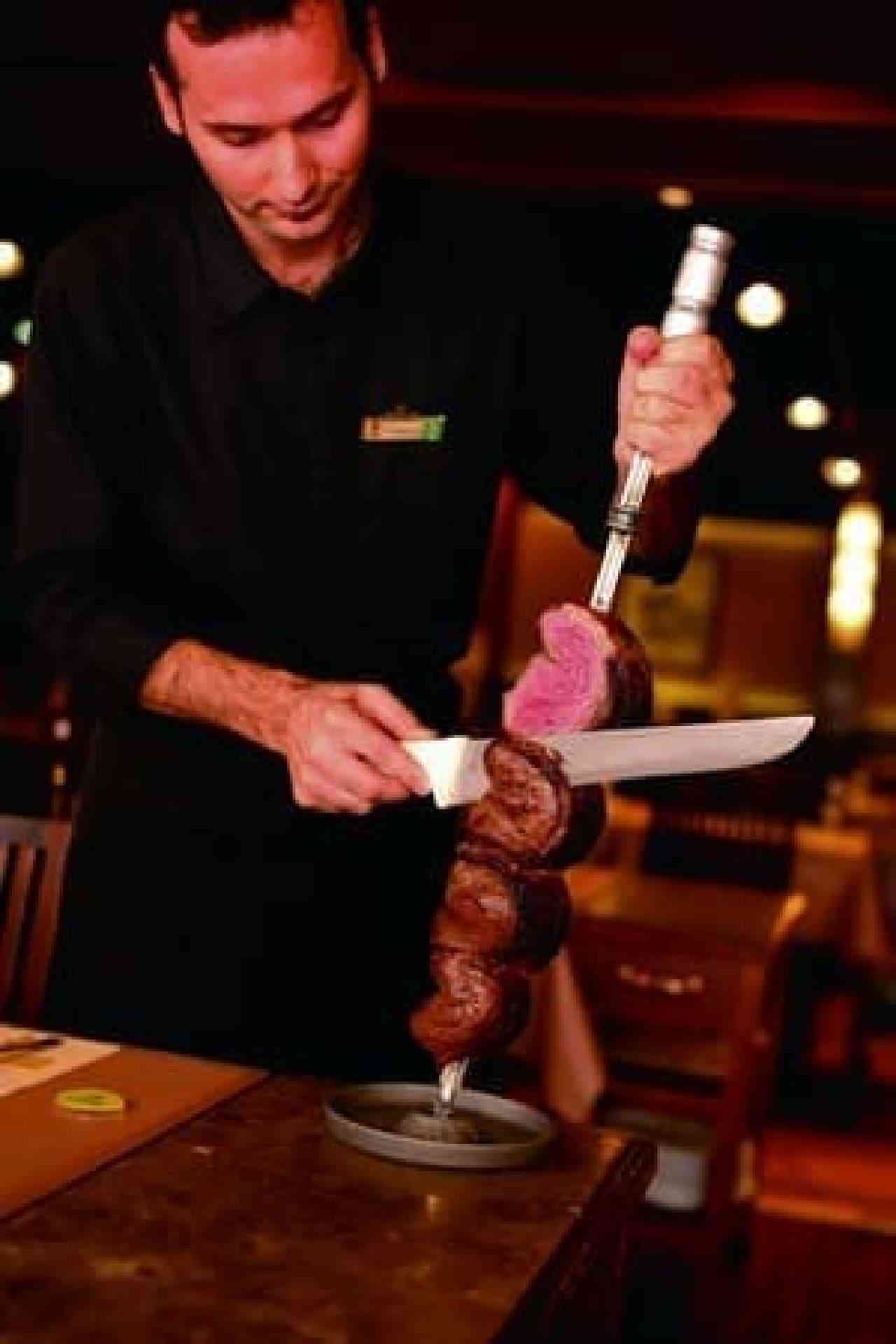 胃もたれ、胸焼けデビューした人