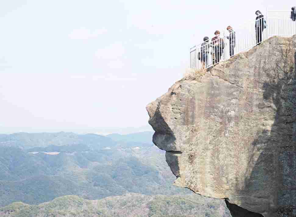 観光地の画像を貼ってどこかわかればプラス