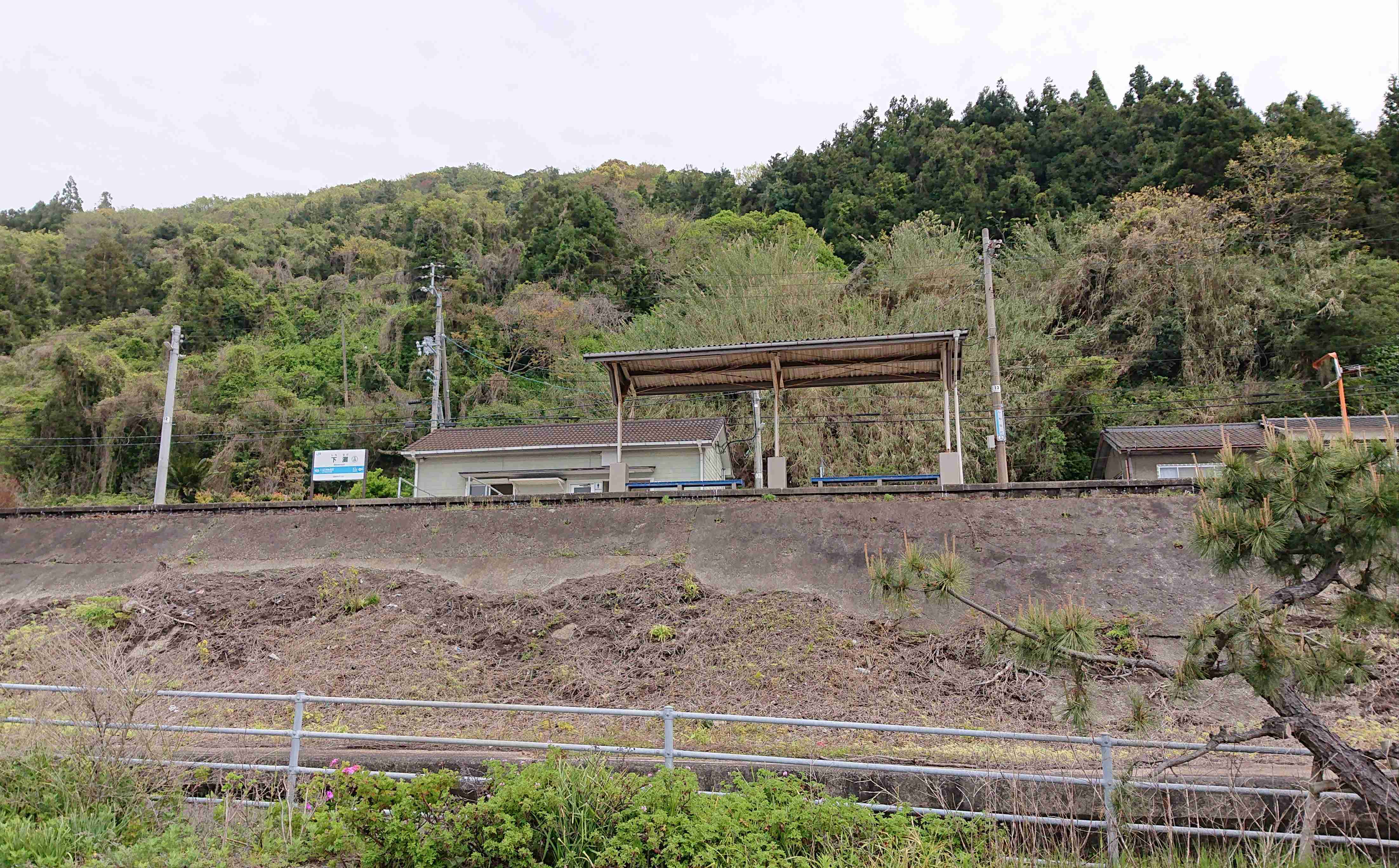 観光地の画像を貼ってどこかわかればプラス