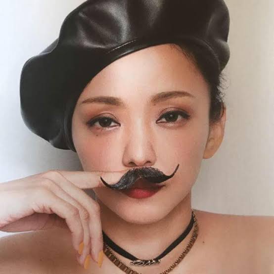 ベレー帽を被った人の、オシャレな写真を貼ろう！ 