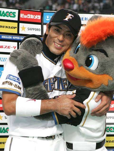 ⚾️野球選手とマスコットの交流が見たい⚾️