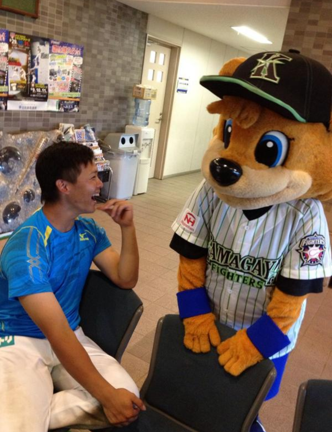 ⚾️野球選手とマスコットの交流が見たい⚾️