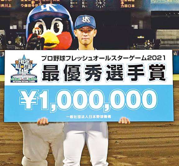 ⚾️野球選手とマスコットの交流が見たい⚾️
