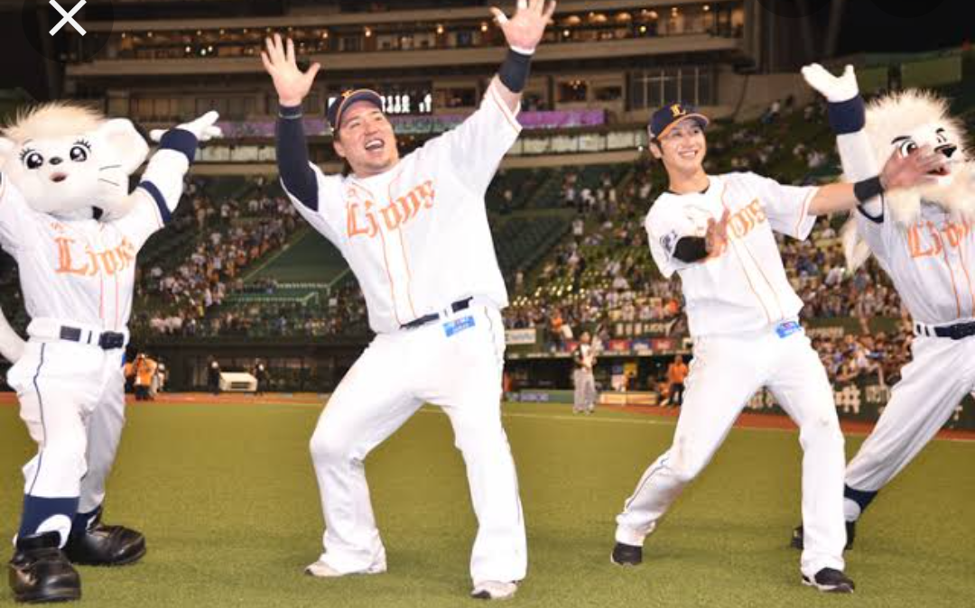 ⚾️野球選手とマスコットの交流が見たい⚾️