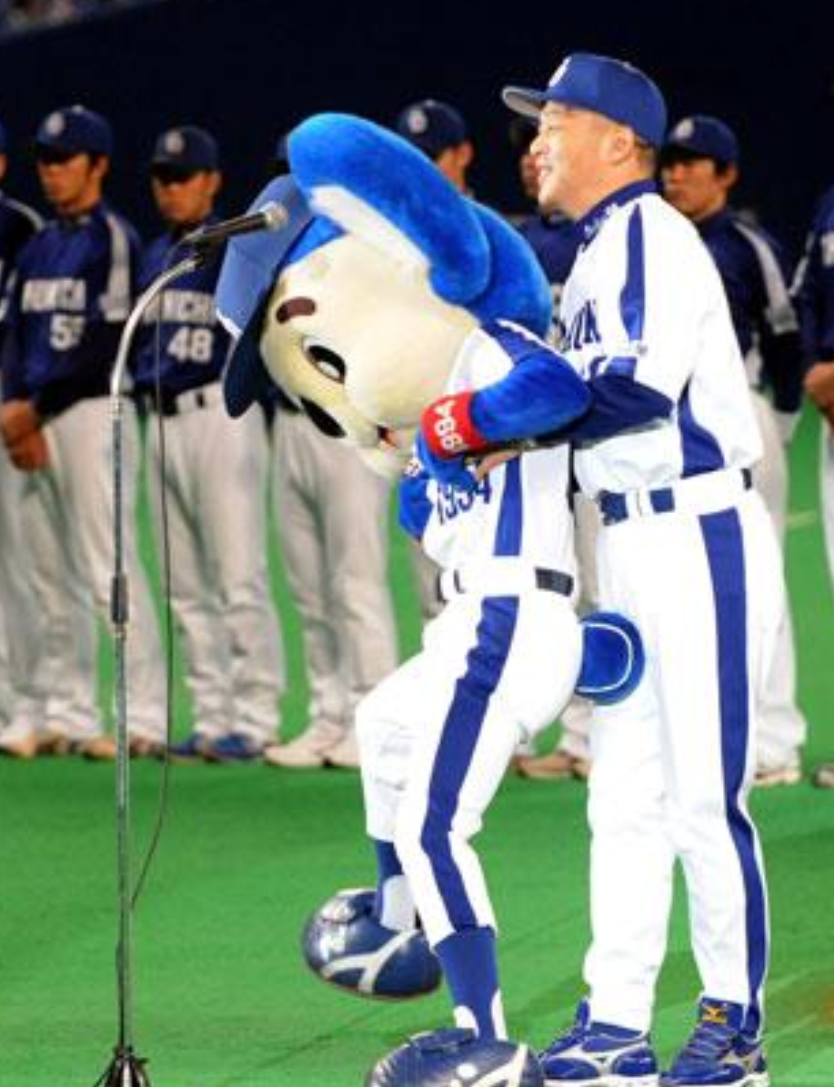 ⚾️野球選手とマスコットの交流が見たい⚾️