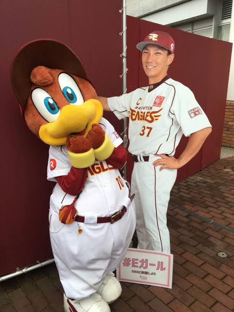 ⚾️野球選手とマスコットの交流が見たい⚾️