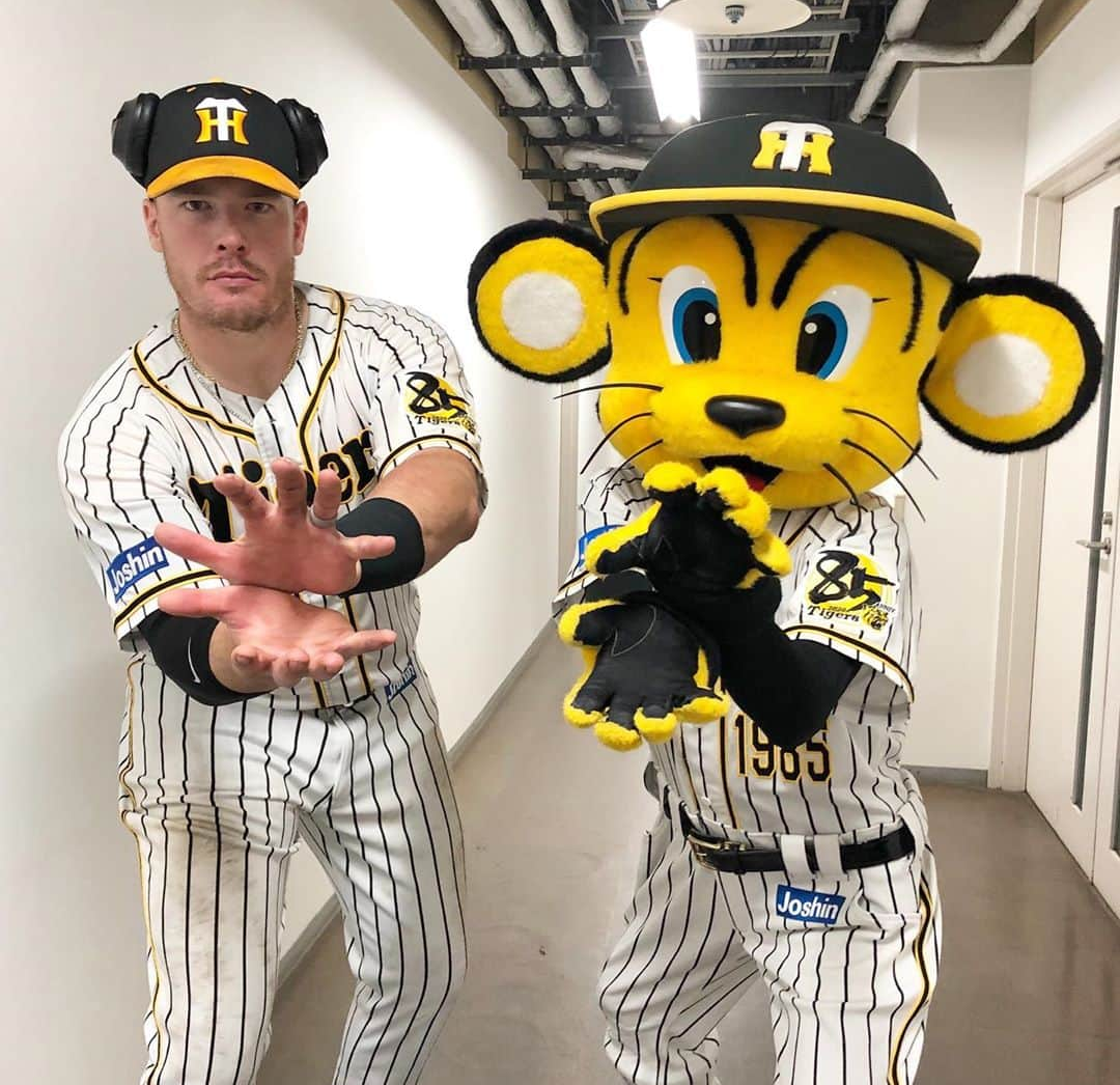 ⚾️野球選手とマスコットの交流が見たい⚾️