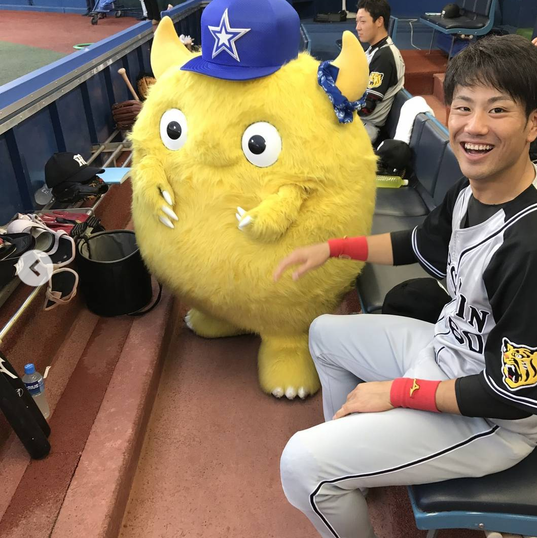 ⚾️野球選手とマスコットの交流が見たい⚾️
