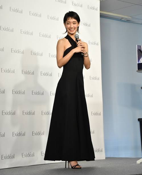 横顔のEラインが綺麗な女性有名人【アンチ禁止】
