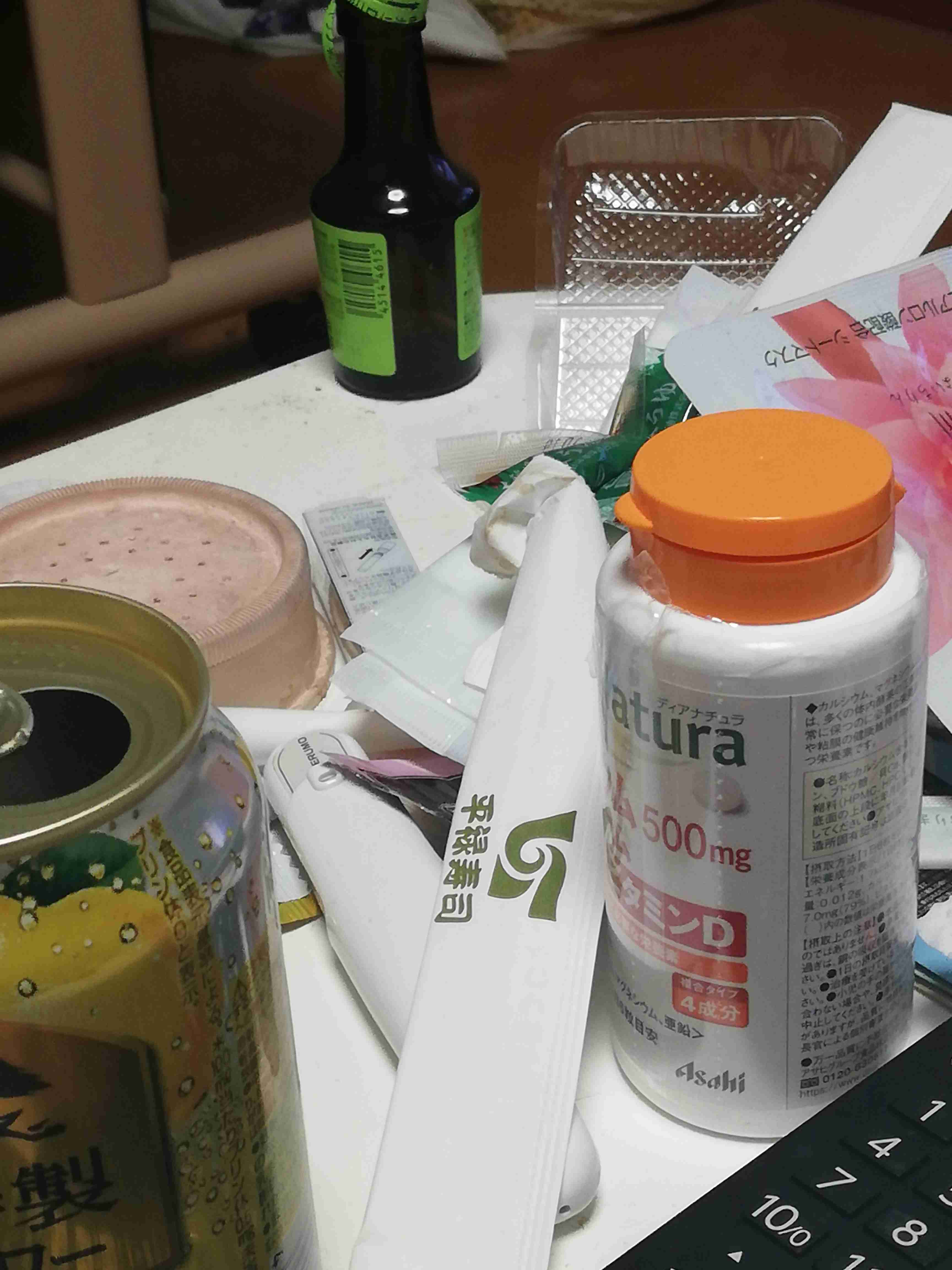 身バレしない程度に汚部屋を晒すトピpart3