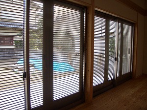 在宅時、窓開けてますか