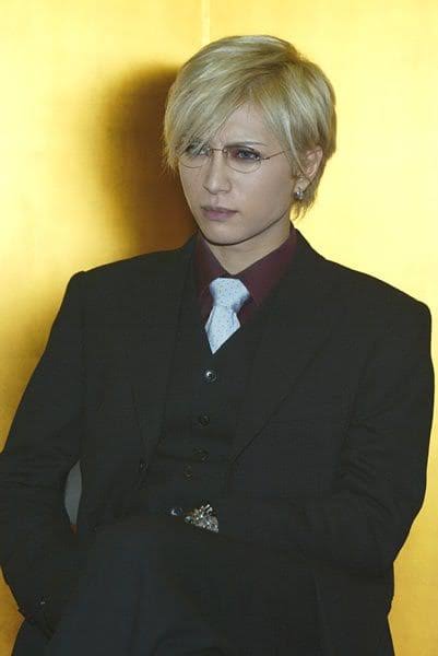 GACKT無期限活動休止「一時は命にも関わる状態」体調不良　「翔んで埼玉」撮影中断