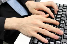 作業している手を見るのが好き