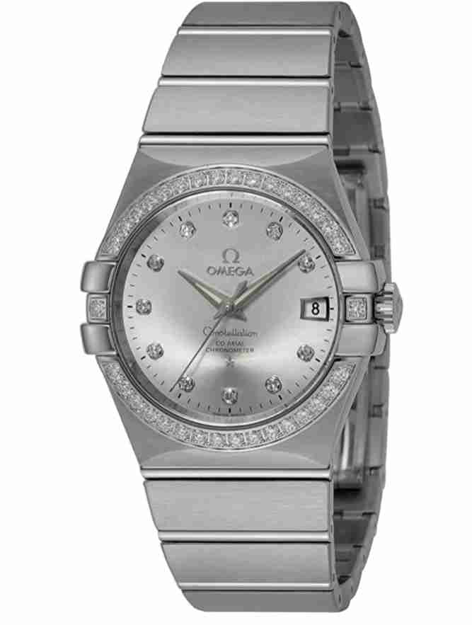 現在使っている腕時計、いくらくらいで買いましたか？