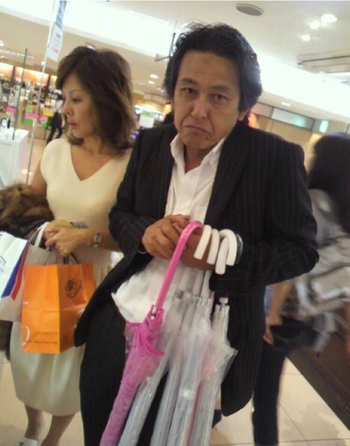 「元ミス日本」松野未佳氏が自民から出馬　娘の決断を受け入れた父・頼久氏が抱える“離婚訴訟”