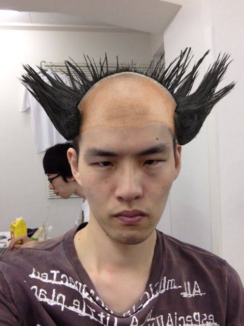 髪が伸びるのが早い人