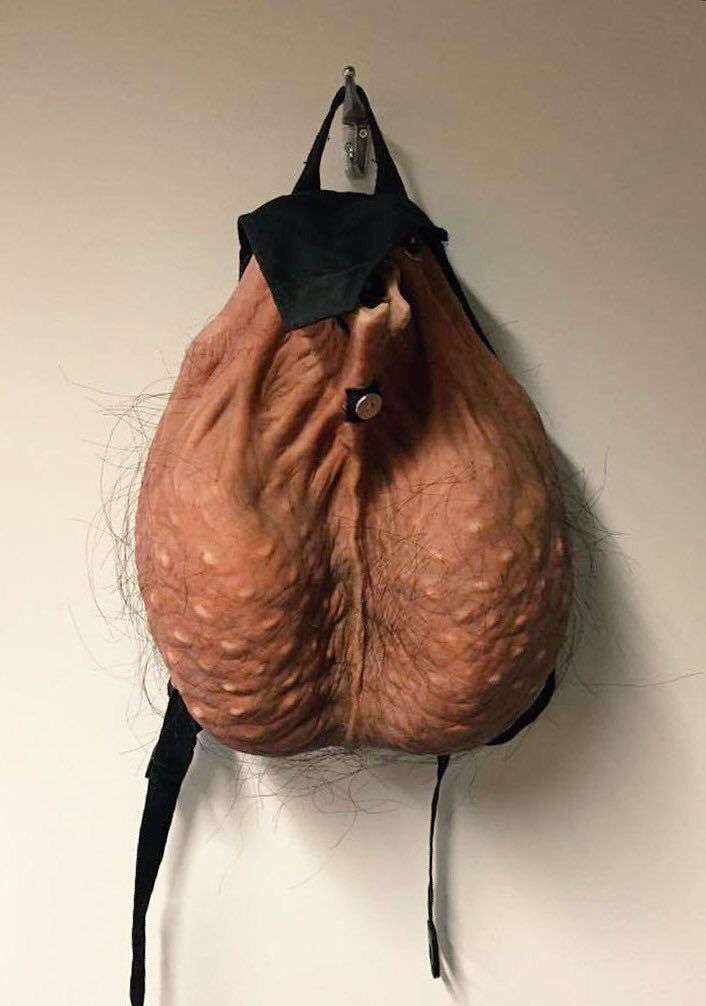 売ってるけど実際使ってる人を見ないもの