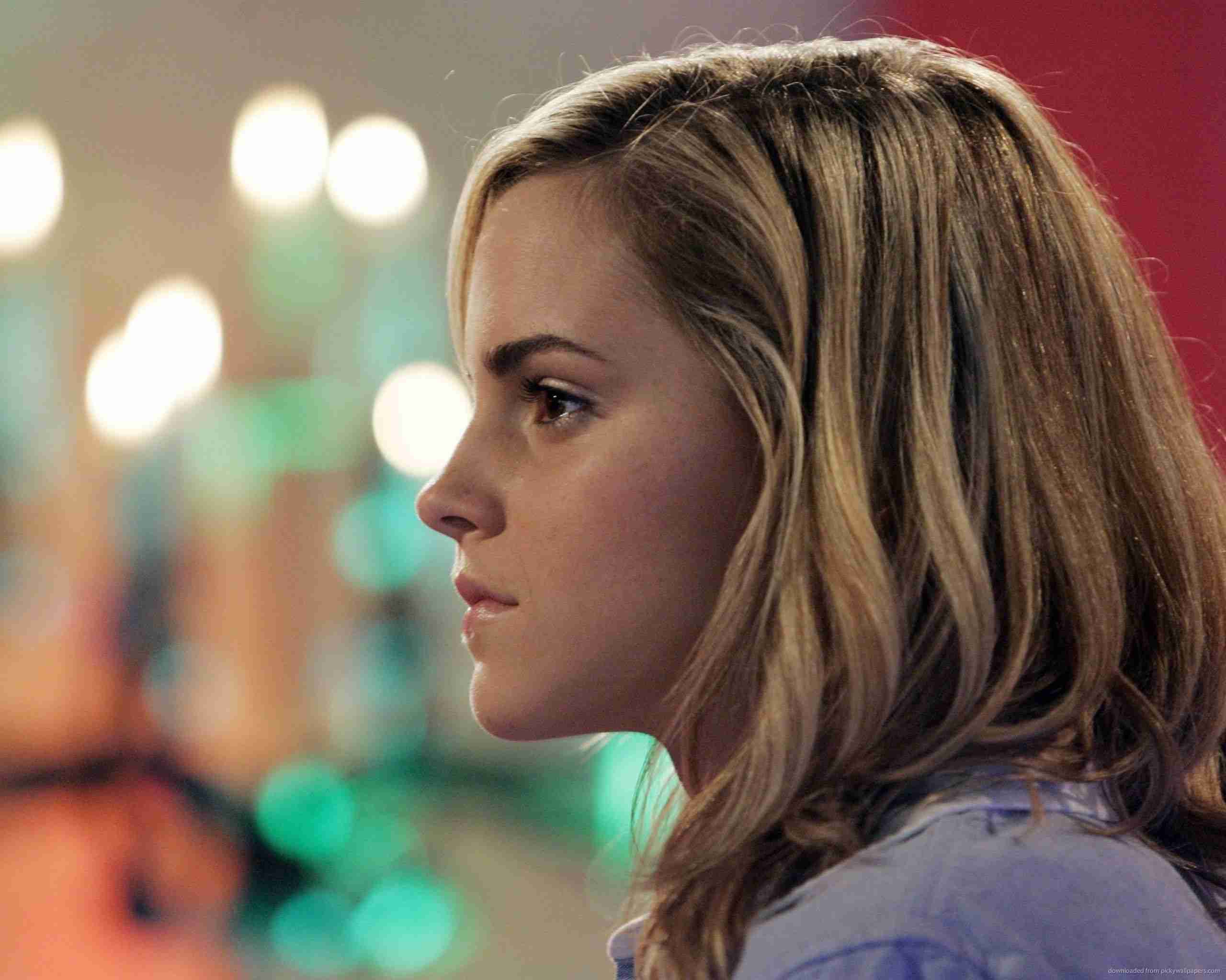 自分の横顔が嫌いな人ー！