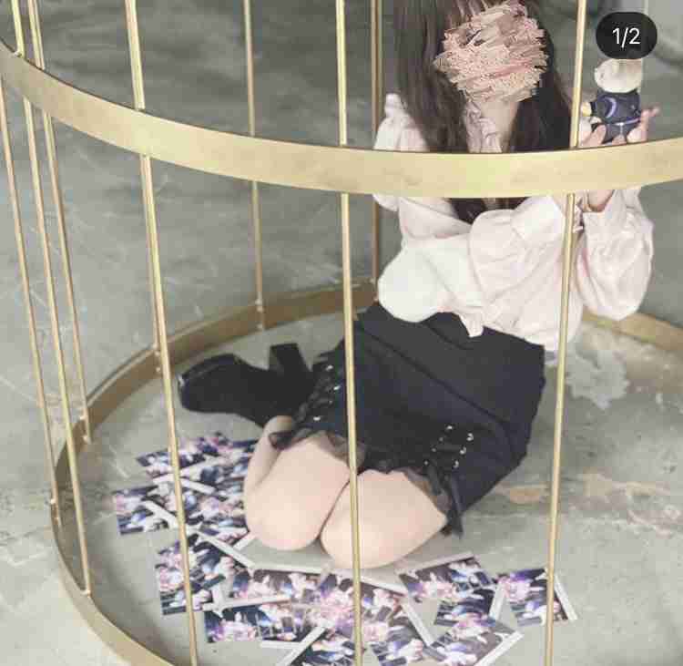 オタクを隠してる人集合