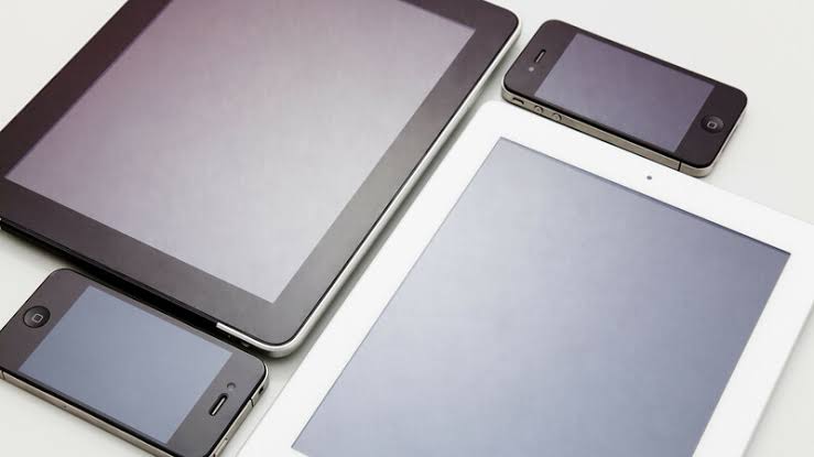 デジタル端末一日どれくらい見ますか？