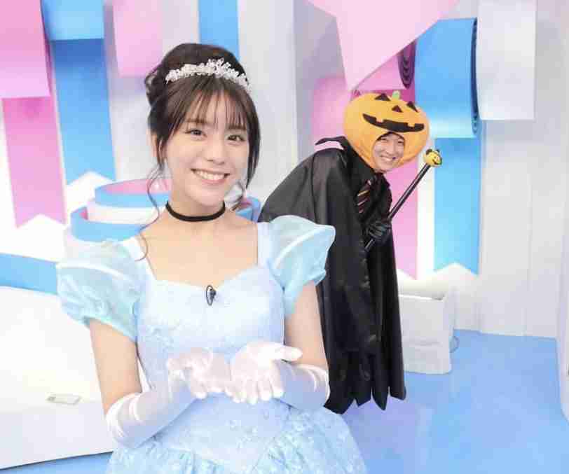 水卜麻美アナ 私物のカボチャコスプレ披露に「スライム!?」「何着ても似合うなぁ~」「かわいすぎ」