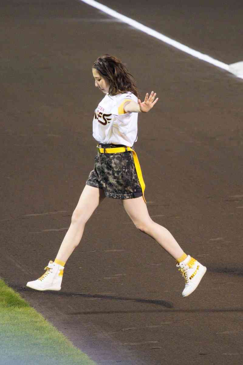 ももクロ玉井詩織、番組収録中に右手人差し指負傷　全治1カ月