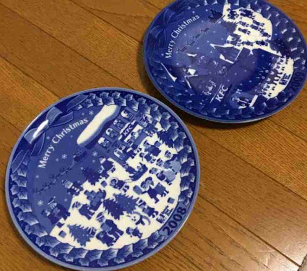 現役で使ってる春のパン祭りの絵皿の写真をあげるトピ