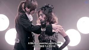 女性アイドルの曲でカッコ良い曲、教えて