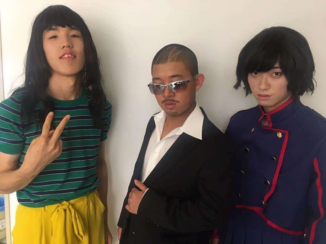 一番似合ってると思う女装写真を貼った人が優勝