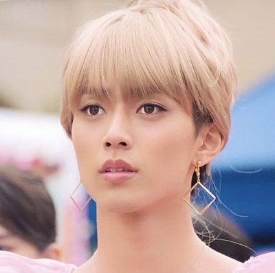 一番似合ってると思う女装写真を貼った人が優勝