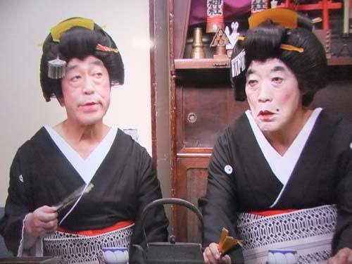 一番似合ってると思う女装写真を貼った人が優勝