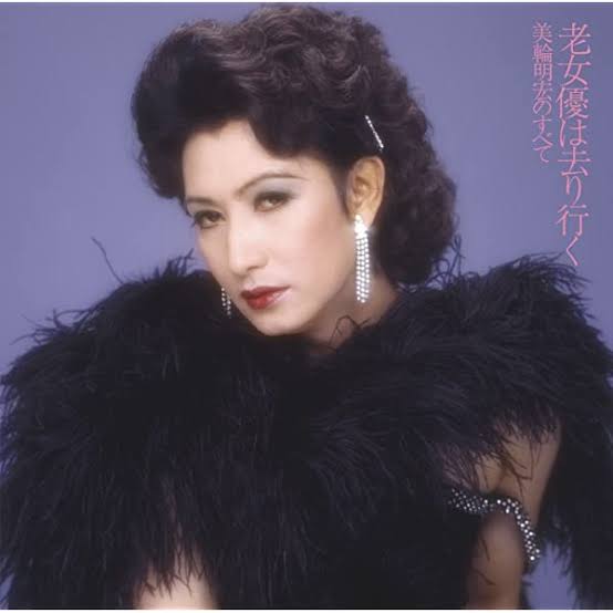 一番似合ってると思う女装写真を貼った人が優勝
