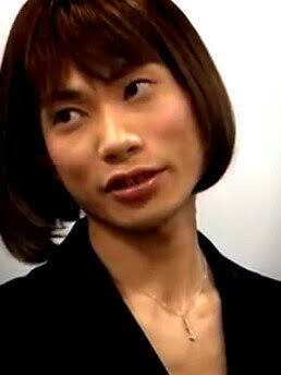 一番似合ってると思う女装写真を貼った人が優勝