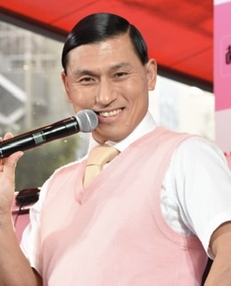 犬山紙子氏、主夫の夫が毎日ピンクの服を着る理由　娘から「ピンクは女の子」発言で
