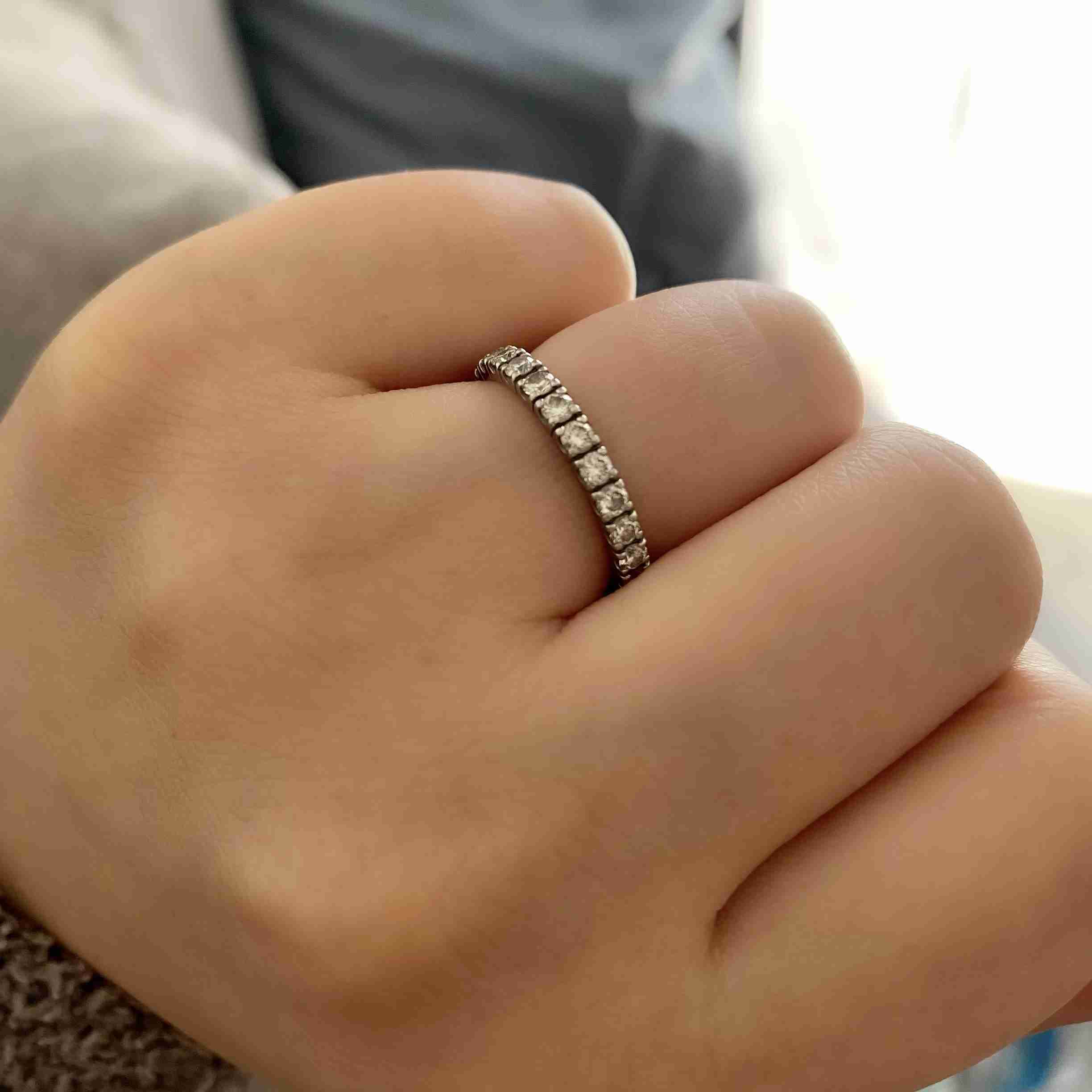 結婚指輪は石あり？石なし？