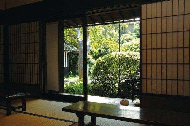 都会で一人暮らし→実家に戻った方