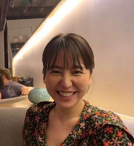 【笑い皺？】鼻筋に縦シワ