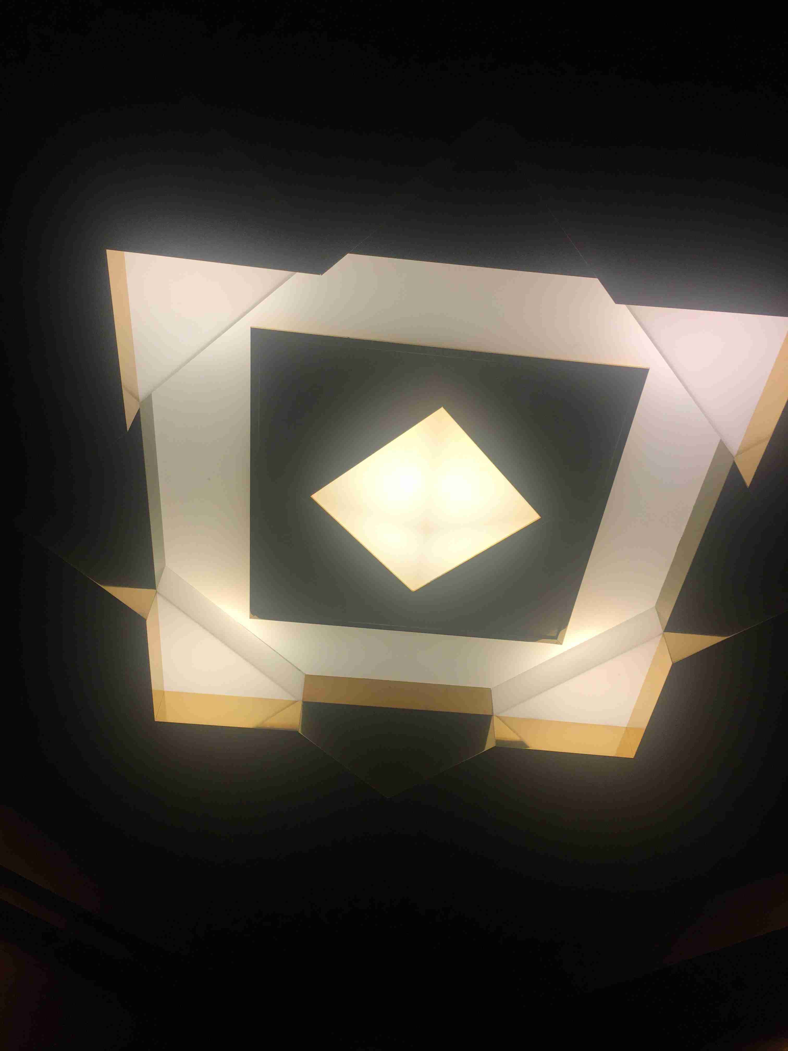 撮ったはいいけど誰にも見せられない写真を供養するトピ