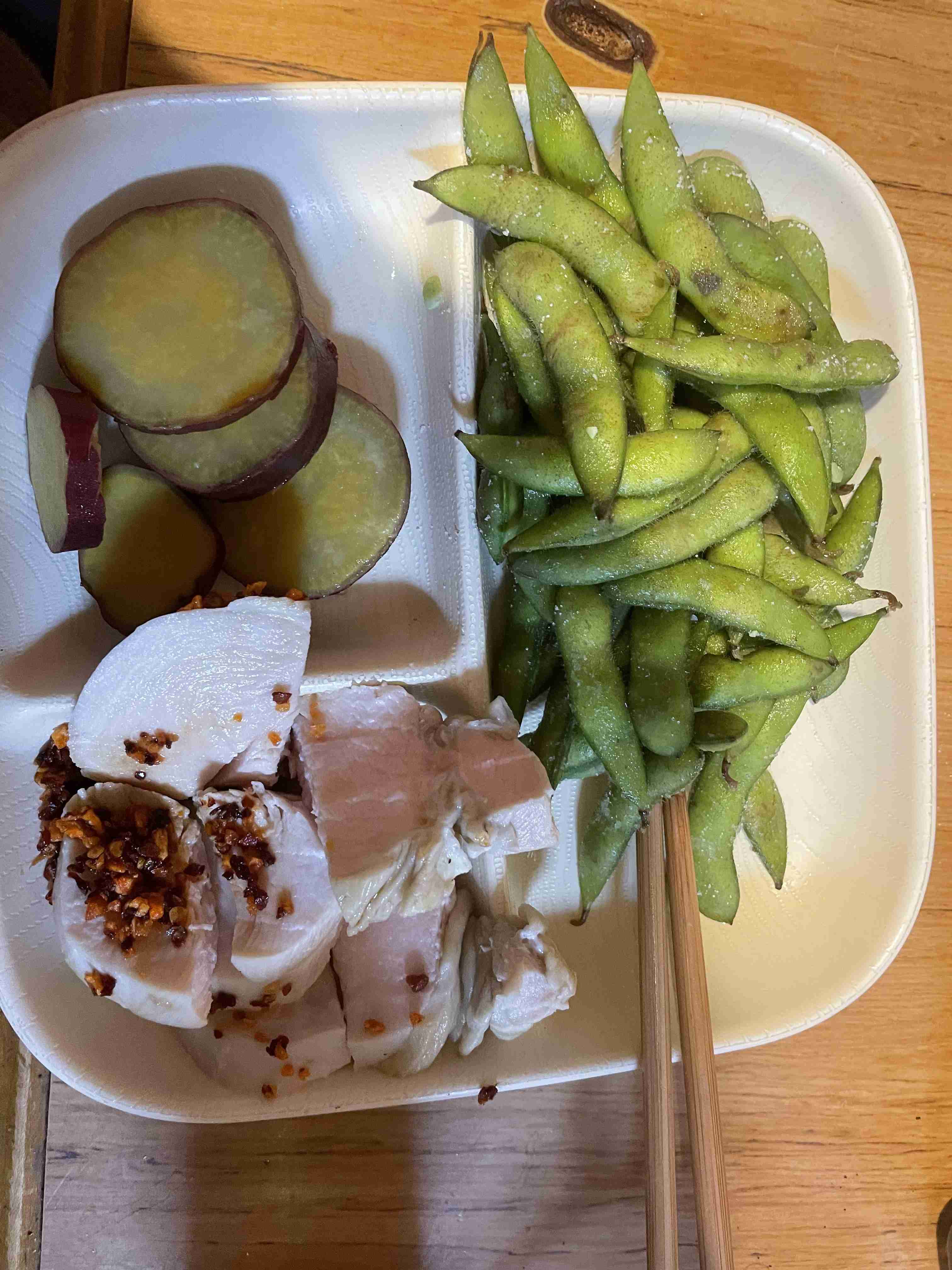 撮ったはいいけど誰にも見せられない写真を供養するトピ