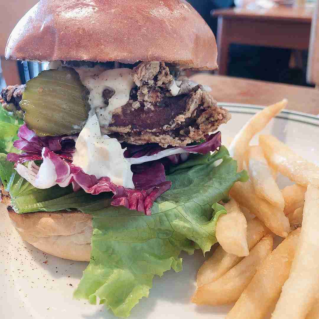 撮ったはいいけど誰にも見せられない写真を供養するトピ