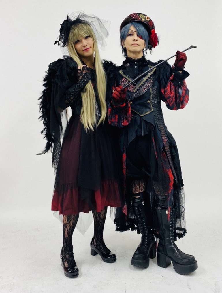 DAIGO&HYDE『東京卍リベンジャーズ』コスプレ披露で反響 ドラケン&マイキー姿に「カッコいい」「似合ってる!」