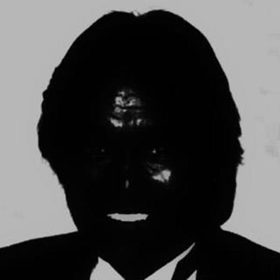太い声の男性歌手が好きな方～。