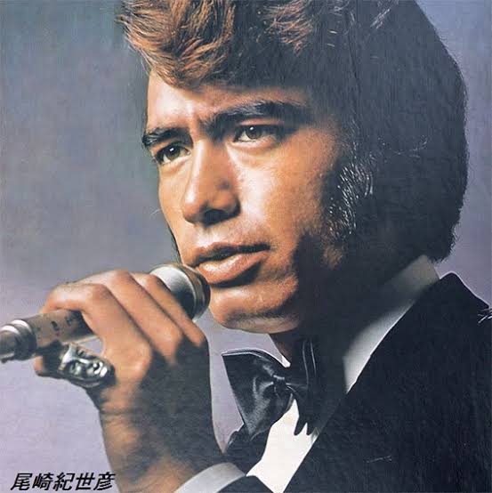 太い声の男性歌手が好きな方～。