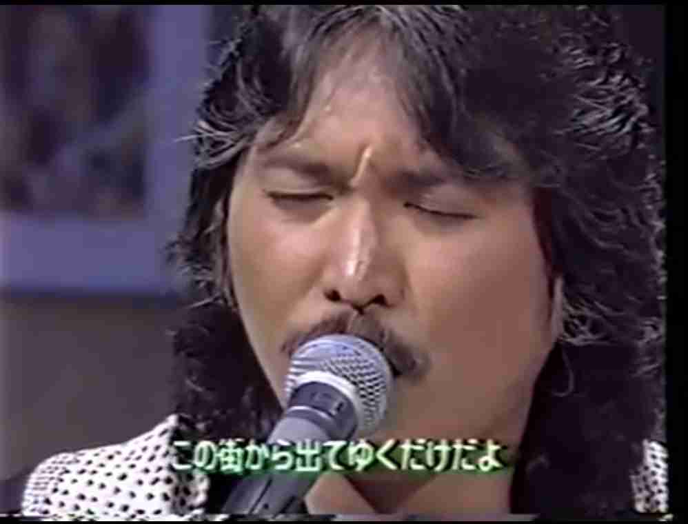 太い声の男性歌手が好きな方～。